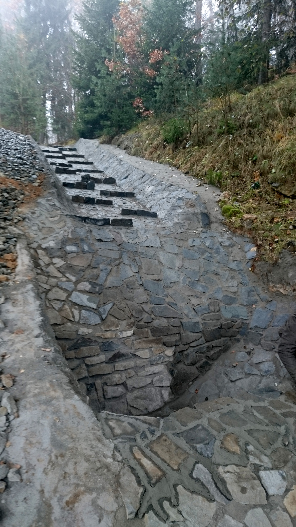 Odvodnění mostu Plužná I 38