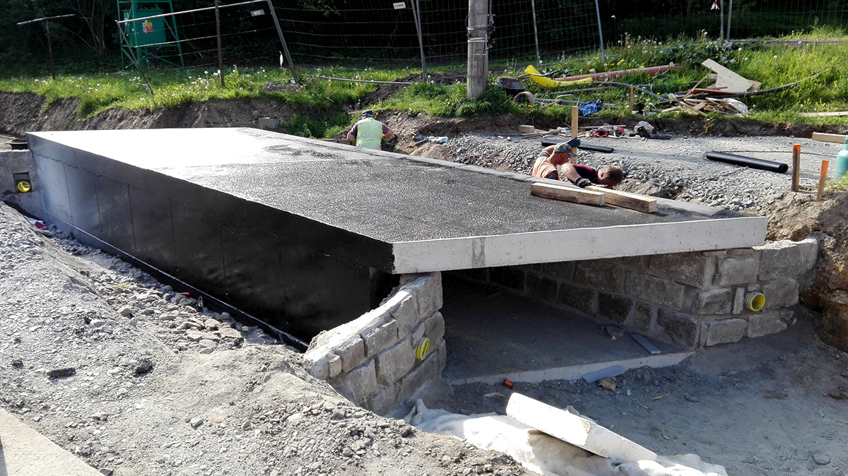 Podlázky, zkapacitnění propustku